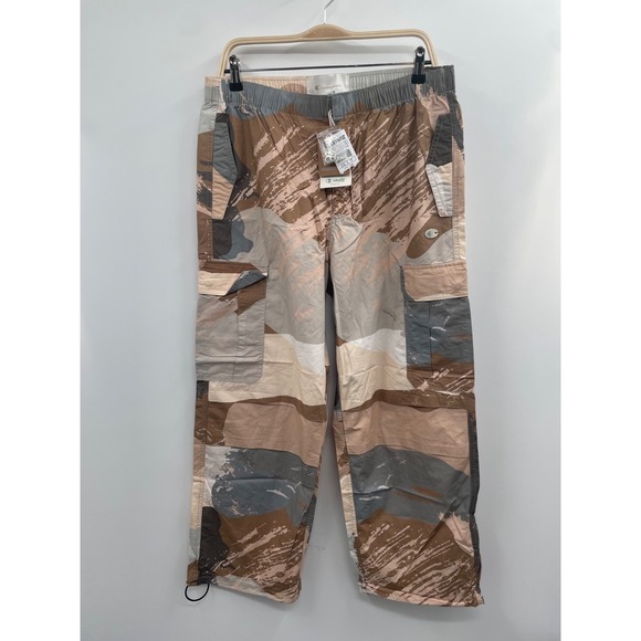 Zumiez Other - NWT Zumiez Champion Eco Camo Parachute Pants Men's Medium Natural 100% Cotton